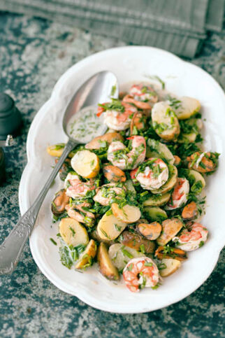 Kartoffelsalat mit Meeresfrüchten
