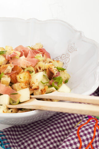 Brotsalat mit Melone Brotsalat mit Melone