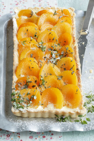 Aprikosentarte mit Thymian Aprikosentarte mit Thymian
