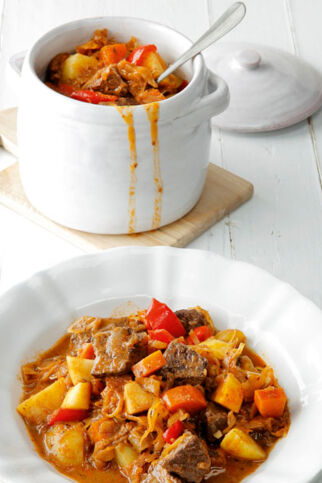 Gulaschtopf mit Sauerkraut Gulaschtopf mit Sauerkraut