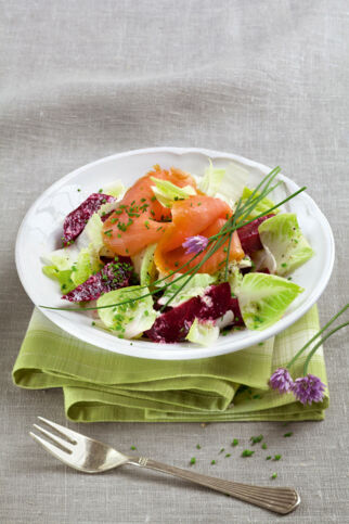 Rote-Bete-Salat mit Lachs Rote-Bete-Salat mit Lachs