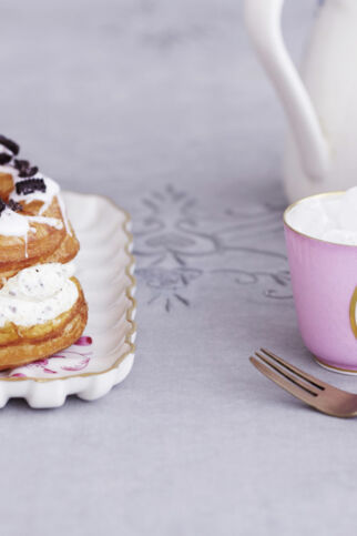 Cookies and Cream Cronuts Cookies and Cream Cronuts