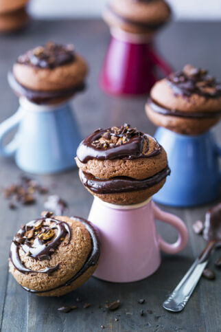 Full-Chocolate-Whoopies