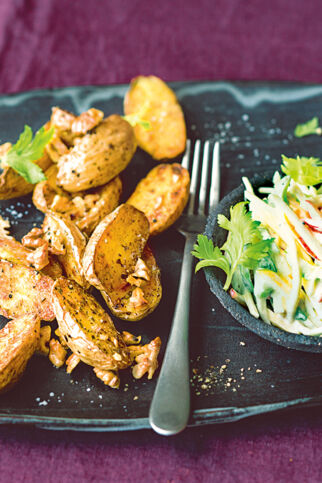 Walnusskartoffeln mit Selleriesalat Walnusskartoffeln mit Selleriesalat