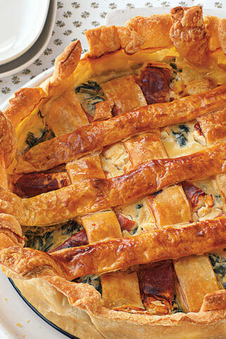 Spinatquiche mit Parmaschinkenröllchen