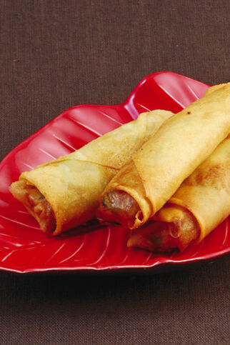 Frühlingsrollen mit grünem Spargel Frühlingsrollen mit grünem Spargel