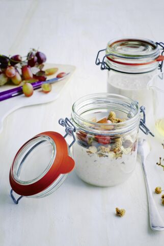 Red-Grapes-Overnight-Oats Red-Grapes-Overnight-Oats