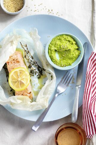 Zitronen-Lachs mit Erbsenstampf Zitronen-Lachs mit Erbsenstampf