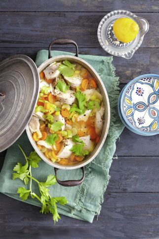 Huhn in Zitronenbrühe Huhn in Zitronenbrühe