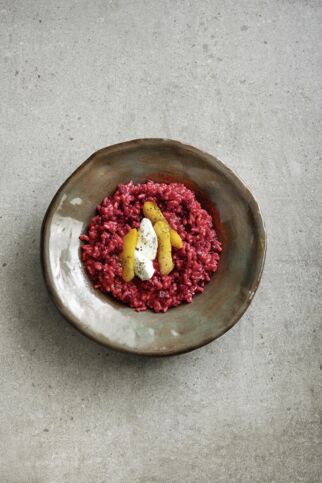 Rote-Bete-Risotto mit Chili-Äpfeln Rote-Bete-Risotto mit Chili-Äpfeln