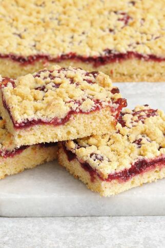 Marmeladen-Streuselkuchen