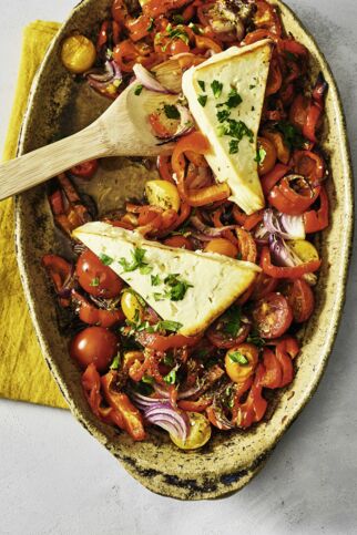 Tomaten-Paprika-Gemüse mit Feta Tomaten-Paprika-Gemüse mit Feta