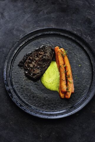 Rinderscherzerl mit Liebstöckelsauce Rinderscherzl Ruebe Liebstoeckel