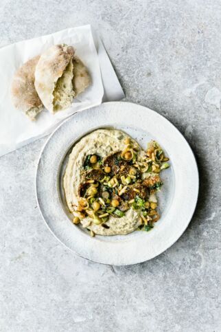 Warmer Hummus mit Lamm
