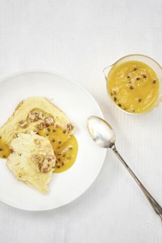 Grießgratin mit Mango-Maracuja-Sauce