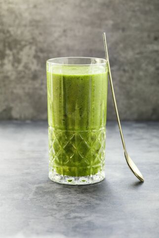 Grüner Smoothie mit Mate Grüner Smoothie mit Mate