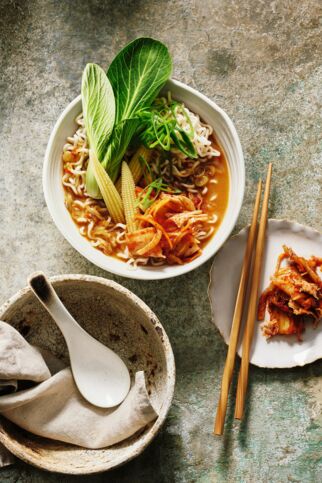 Miso-Ramen mit Dashi Miso-Ramen mit Dashi