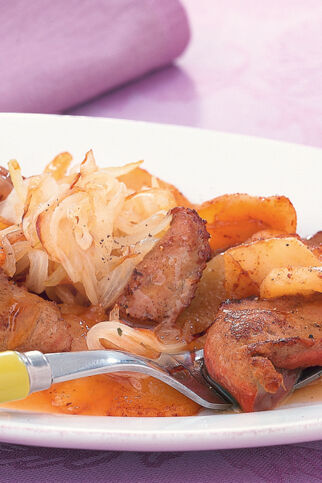 Kalbsleber mit Zwiebeln und Sherry Kalbsleber mit Zwiebeln und Sherry