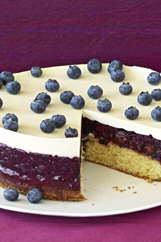 Heidelbeer-Sahnetorte Heidelbeer-Sahnetorte