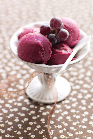 Extravagantes Rotwein-Butter-Eis Extravagantes Rotwein-Butter-Eis