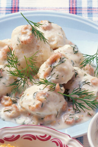 Fischklößchen mit Krabbensauce Fischklößchen mit Krabbensauce