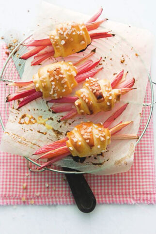 Rhabarber-Blätterteig-Päckchen Rhabarber-Blätterteig-Päckchen