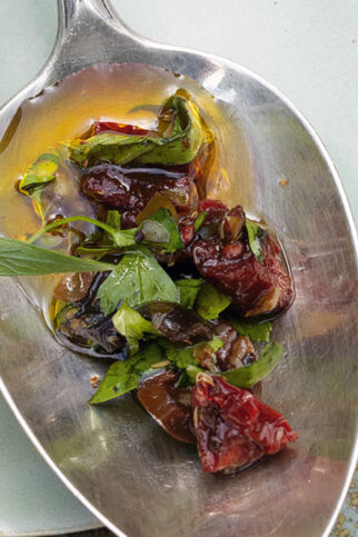 Kapern-Oliven-Vinaigrette Kapern-Oliven-Vinaigrette