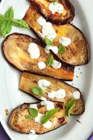 Auberginen mit Joghurtsauce Auberginen mit Joghurtsauce