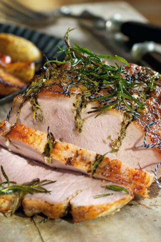 Schweinebraten mit Kräutern und Ofengemüse Schweinebraten mit Kräutern und Ofengemüse