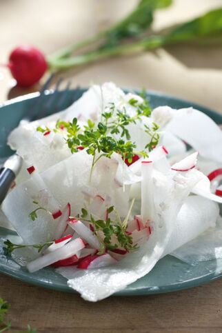 Rettichsalat mit Radieschen