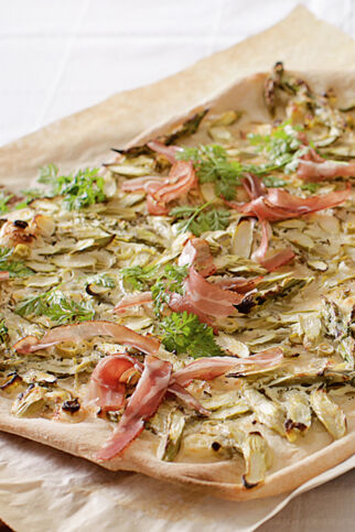 Spargel-Flammkuchen