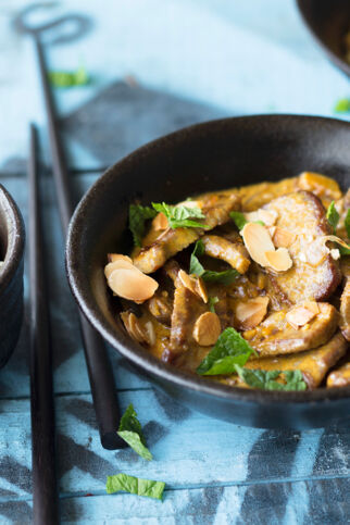 Lamm mit Mandeln, Safran und Minze Lamm mit Mandeln, Safran und Minze