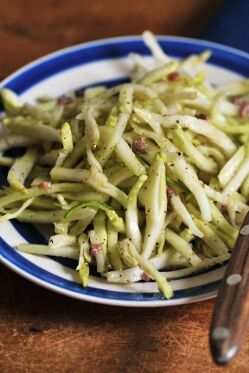 Puntarelle-Salat
