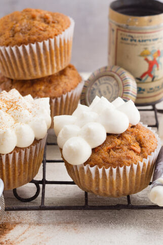 Kürbis-Cupcakes mit Ahornsirup Kürbis-Cupcakes mit Ahornsirup