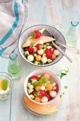 Melonensalat mit Minzesirup