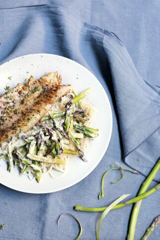 Spargel-Nudeln mit Rotbarsch Spargel-Nudeln mit Rotbarsch