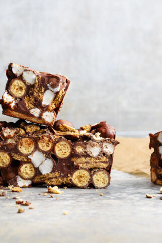 rocky-road-cake rocky-road-cake