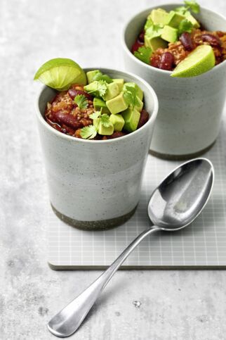 Chili con Carne mit Avocado Chili con Carne mit Avocado