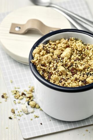 Super-Nuts-Granola