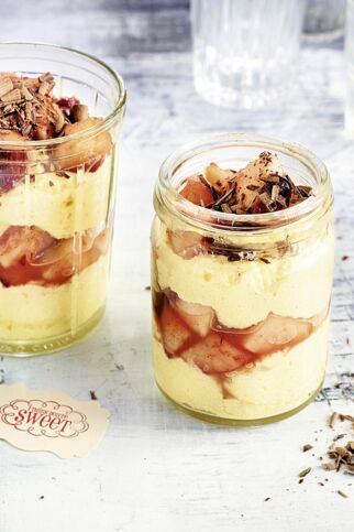 Orangen-Grieß mit Apfelkompott Orangen-Grieß mit Apfelkompott