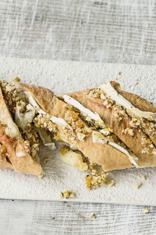Partybaguette mit Brie