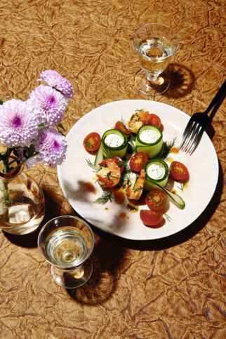 Garnelen in Gurken-Frischkäse-Röllchen Garnelen in Gurken-Frischkäse-Röllchen