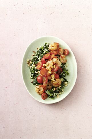 Garnelen mit Spinatreis und Tomaten Garnelen mit Spinatreis und Tomaten