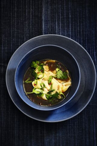 Wan-Tan Suppe mit Garnelen Schweinehack Garnele