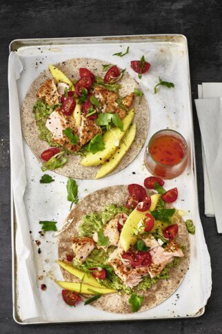 Fisch-Tacos mit
Tomaten-Salsa Fisch-Tacos mit
Tomaten-Salsa