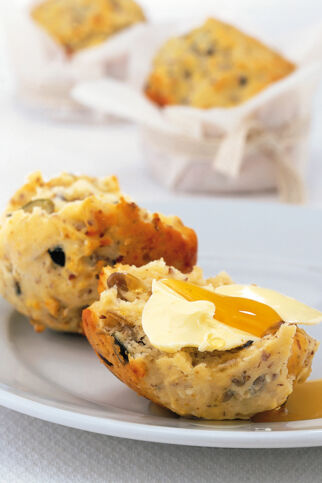 Kerniger Frühstücks-Kuchen aus dem Glas Kerniger Frühstücks-Kuchen aus dem Glas