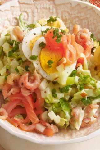 Eiersalat mit Räucherlachs Eiersalat mit Räucherlachs