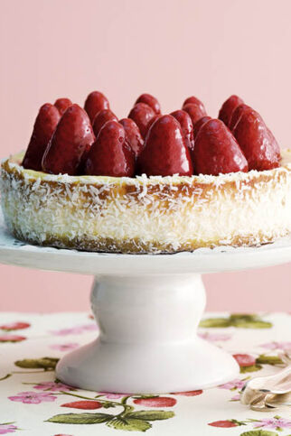 Kokos-Cheese-Cake mit Erdbeeren