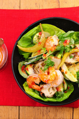 Zucchini-Artischocken-Salat mit Garnelen Zucchini-Artischocken-Salat mit Garnelen