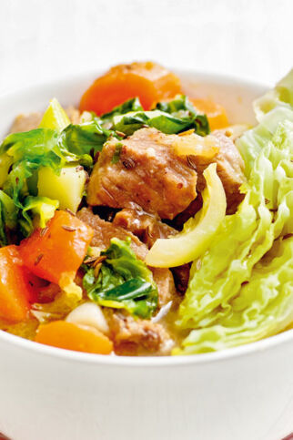 Wirsingeintopf mit Lammfleisch Wirsingeintopf mit Lammfleisch